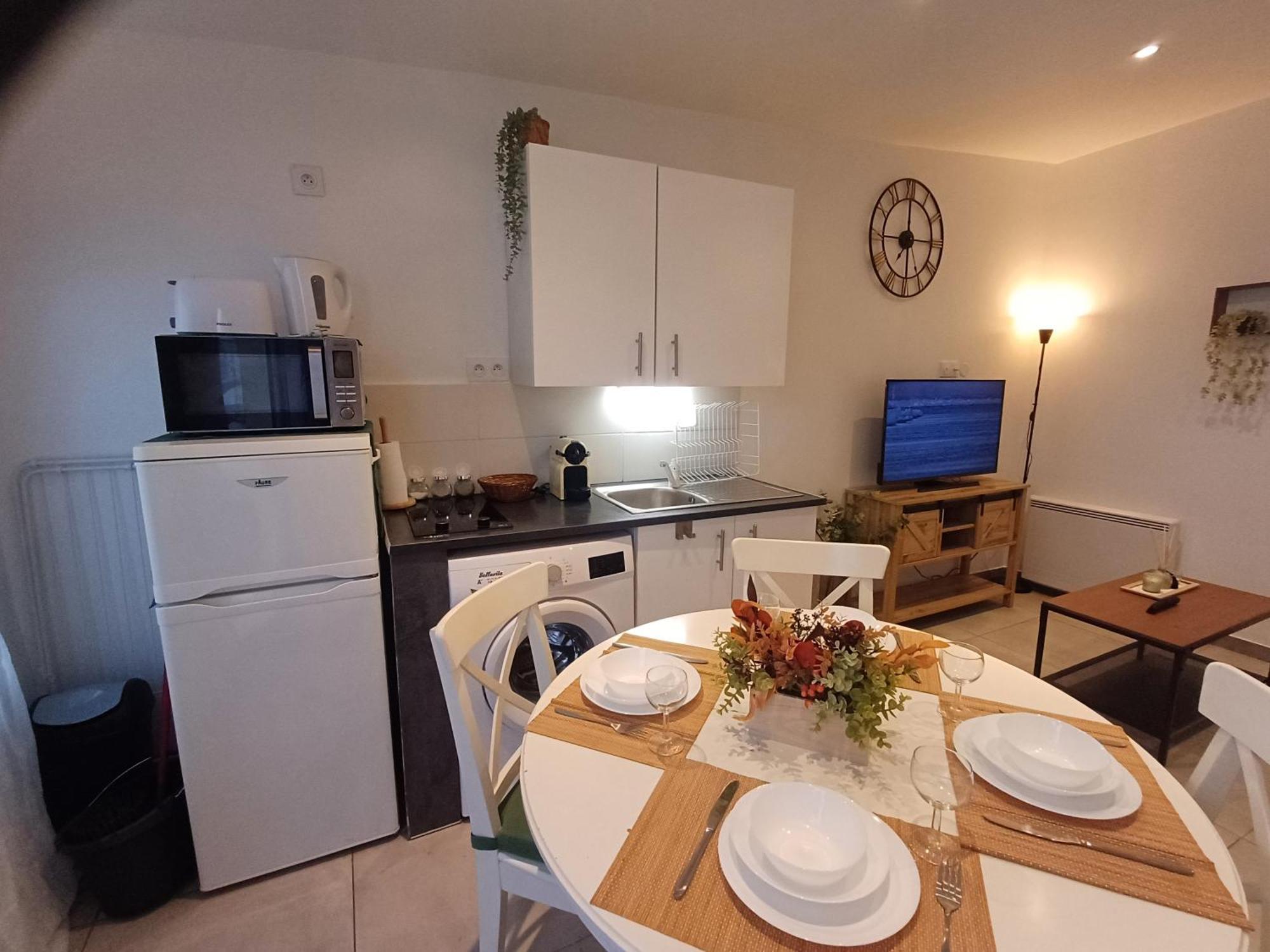 Super F2 A 5Mn Aeroport D'Orly Parking Prive Gratuit Appartement Paray-Vieille-Poste Buitenkant foto